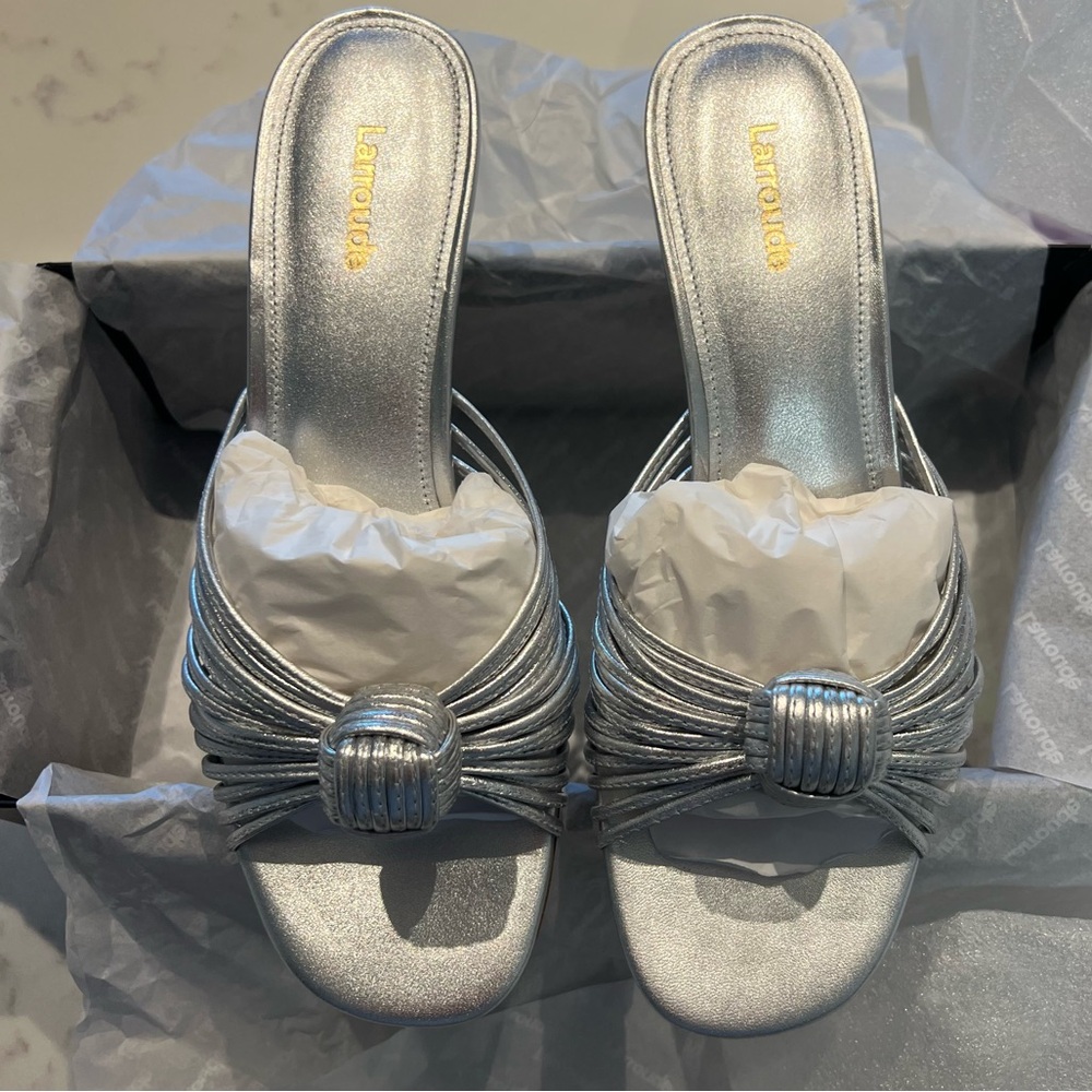 NEW Larroude Valerie Knot Mules Silver - Size 7.5 // Sandals, Kitten Heel